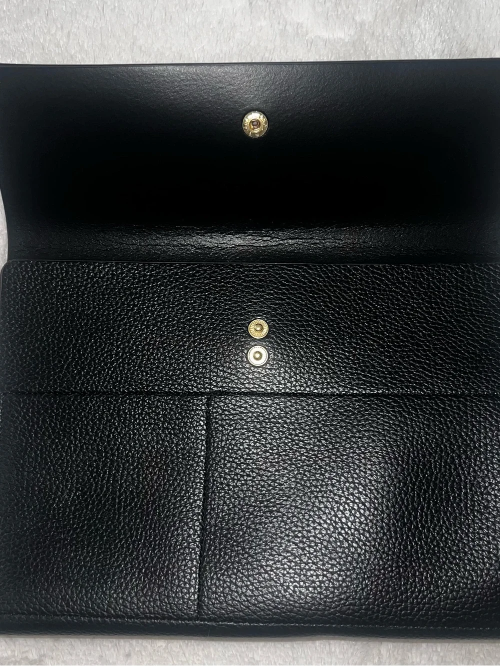 Steve Madden Black Faux Pebbled Leather Earbud Case Wristlet Clutch